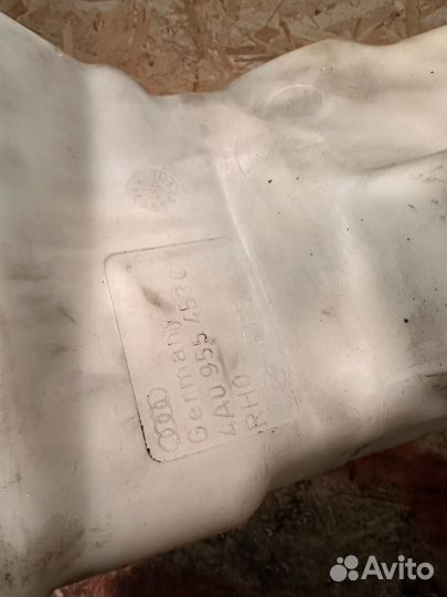 Бачок омывателя Audi A6 C6 1994-1997