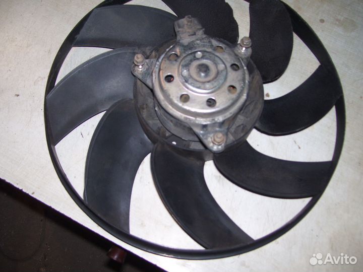 Форд фьюжен диффузор вентилятора