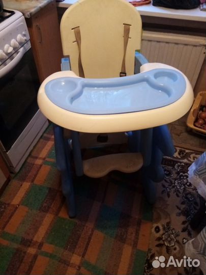 Стул для кормления