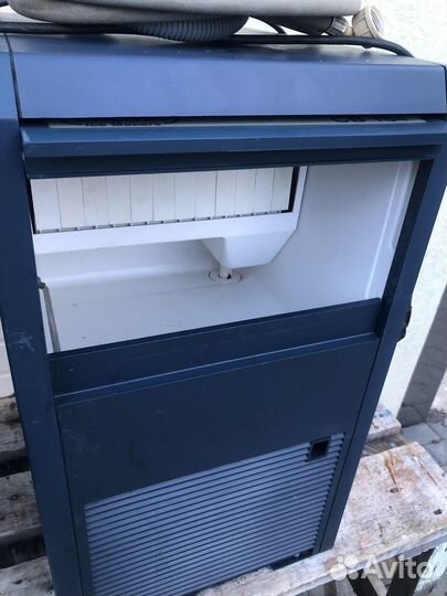 Льдогенератор brema св 184