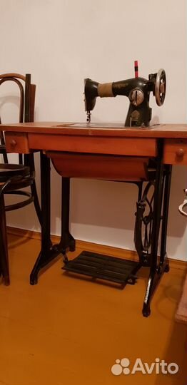 Швейная машина