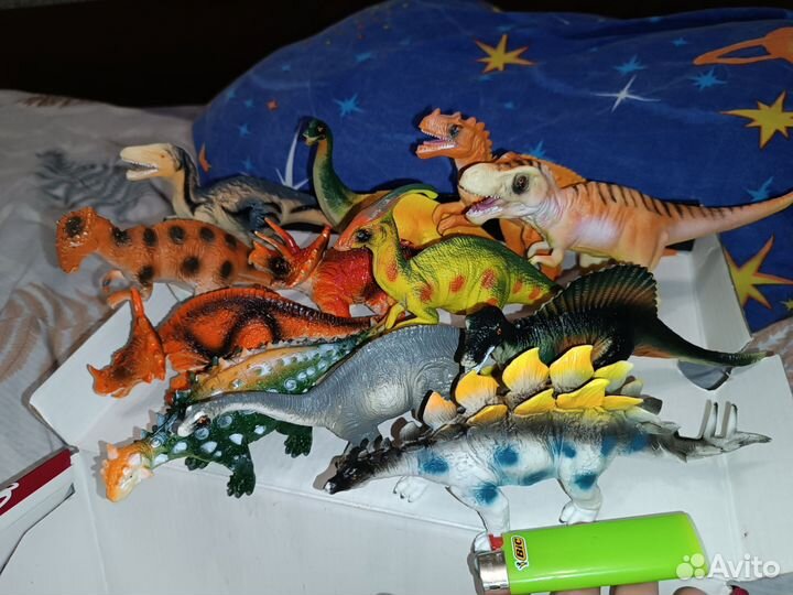Динозавры 12 шт