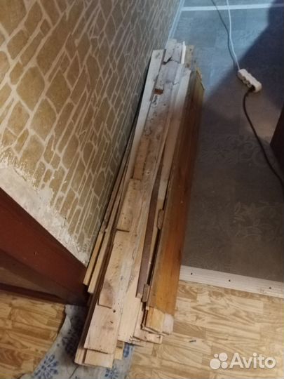 Досточки, дверь деревяная