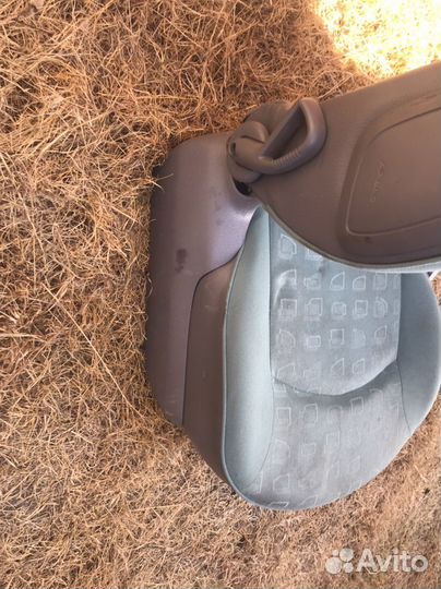 Сидение переднее правое Peugeot 206