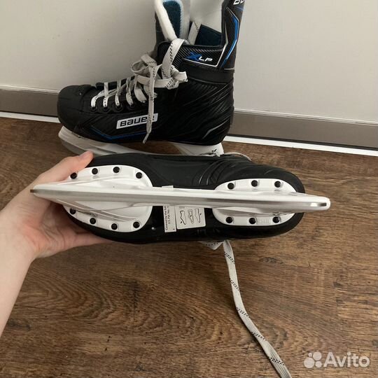 Хоккейные коньки бауэр bauer X-lp 40 размер