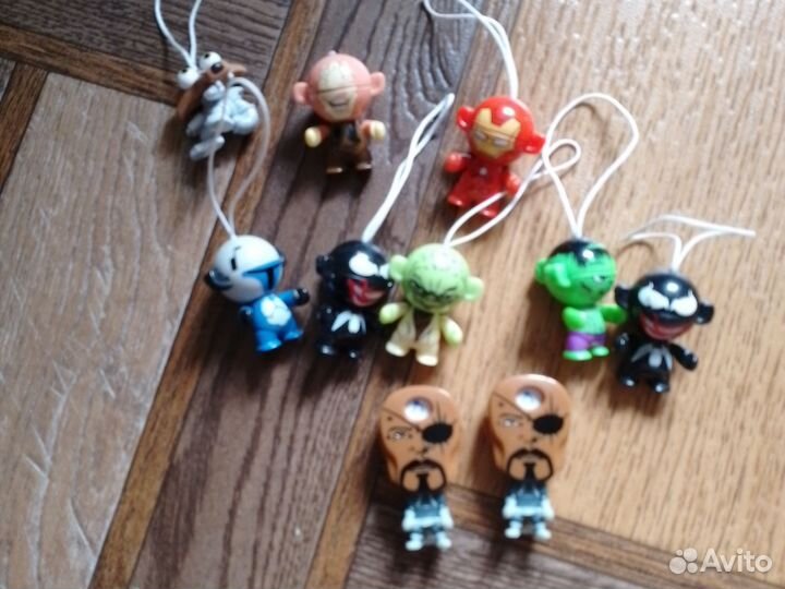 Игрушки из киндера