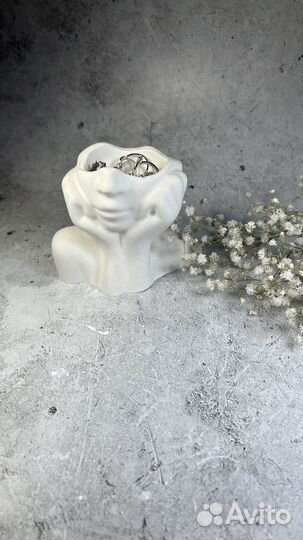 Кашпо из гипса