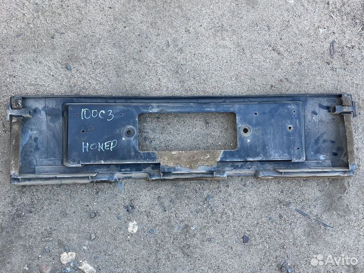 Номерная рамка ауди 100 с3