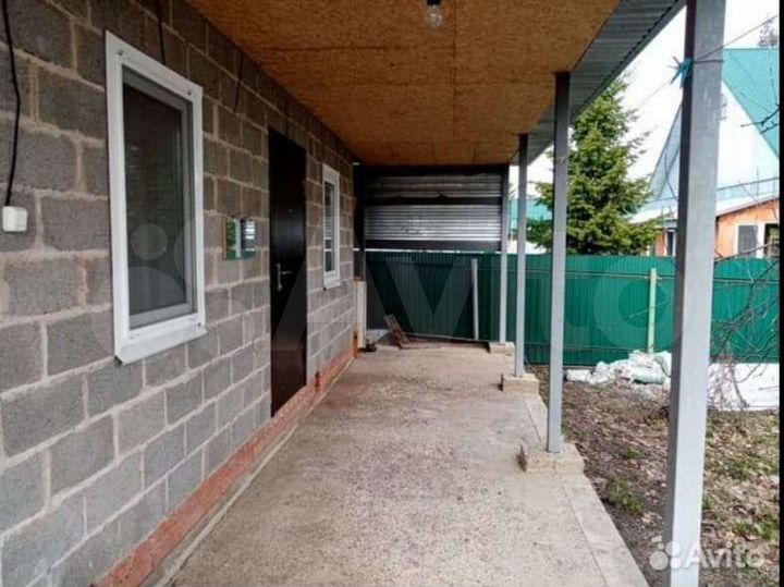 Дом 35 м² на участке 20 сот.