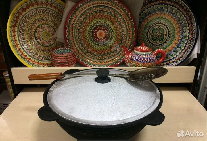 Казан чугунный узбекский 8. Плоское дно