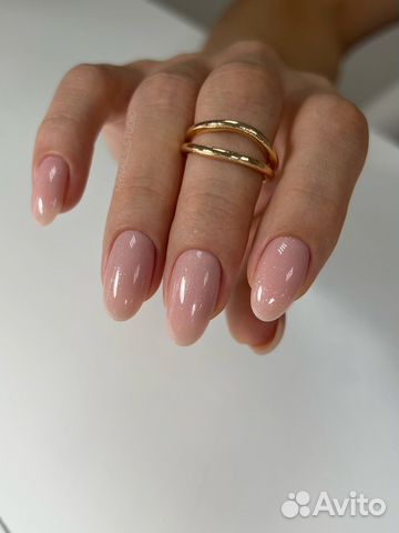 Маникюр и педикюр