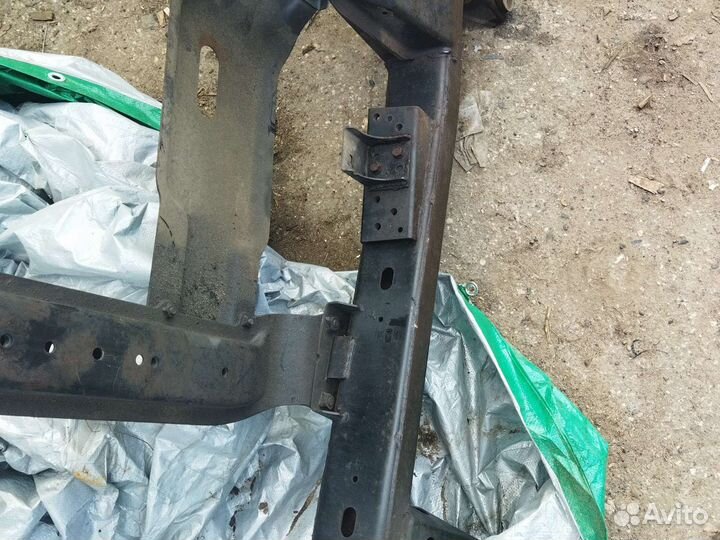 Рама mitsubishi pajero 2