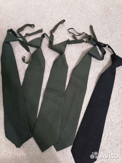 Галстук военный