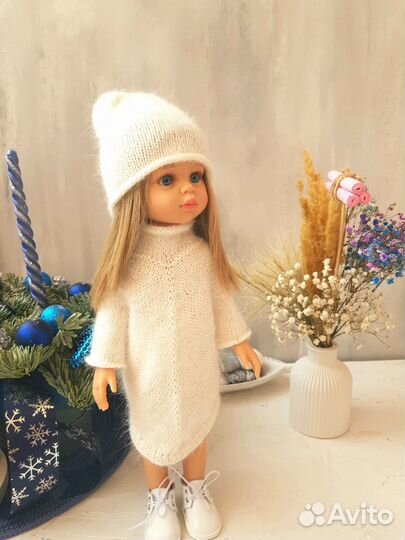 Платье для куклы с шапочкой
