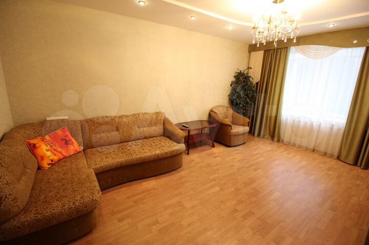 2-к. квартира, 68 м², 3/10 эт.