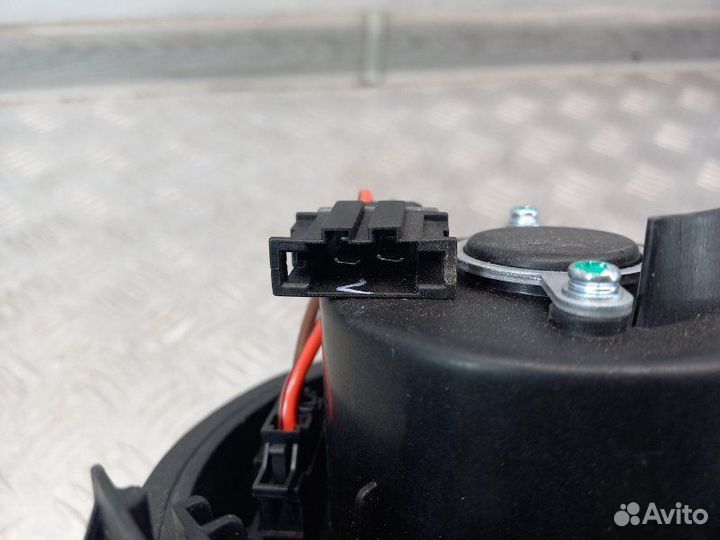 Моторчик печки Ваз LADA Vesta