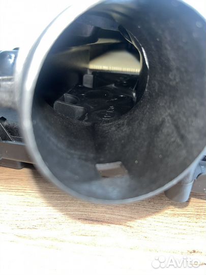 Корпус воздушного фильтра volkswagen polo