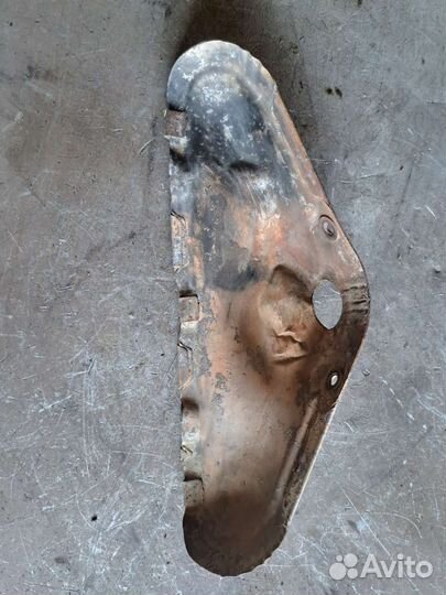 Экран тепловой Volkswagen Passat B6