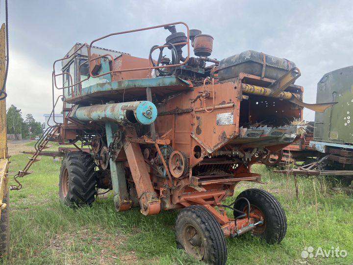 Комбайн Енисей Енисей-1200, 1991