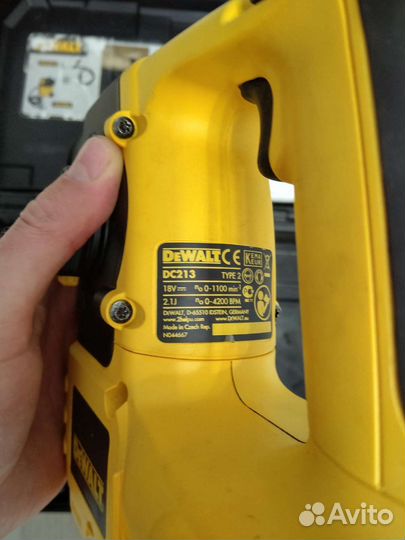 Перфоратор dewalt