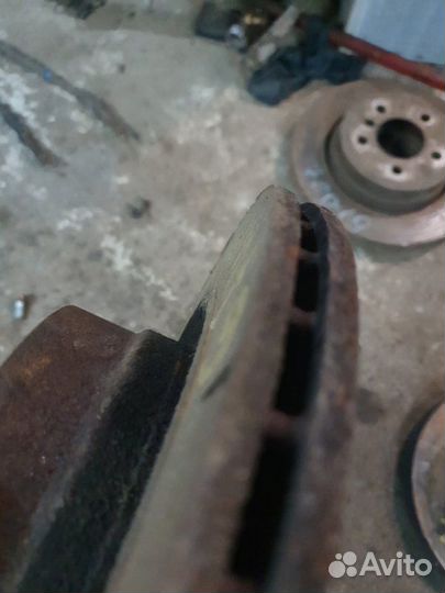 Диск тормозной передний Bmw 3-Series (E90) седан