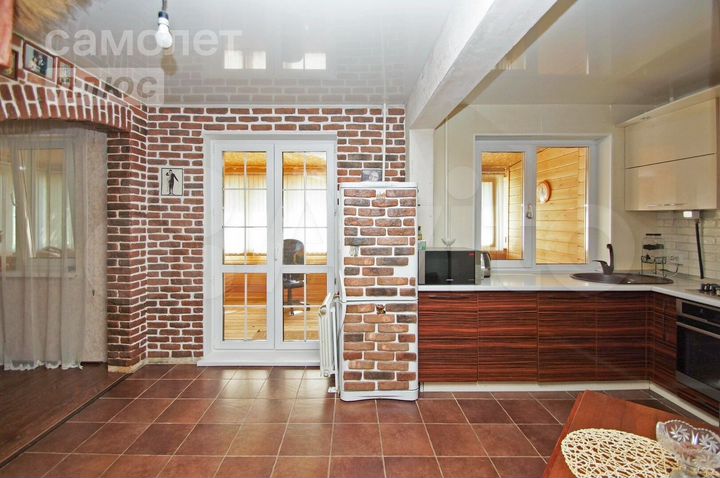 3-к. квартира, 59,3 м², 1/5 эт.