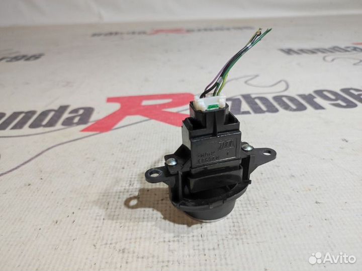 Кнопка запуска двигателя Honda Civic 5D 8 FK R18A2