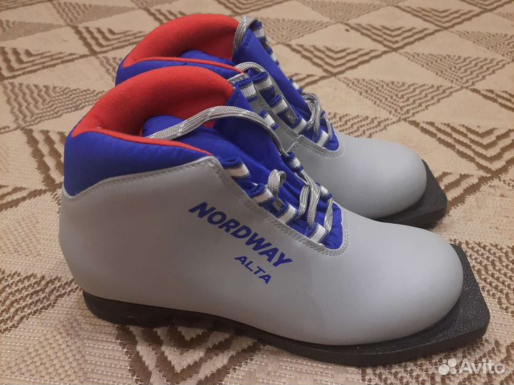 Лыжные ботинки Nordway Alta