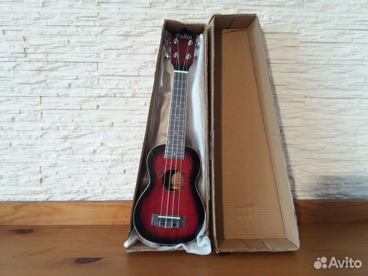 Электро-акустическая скрипка с подключением 4/4