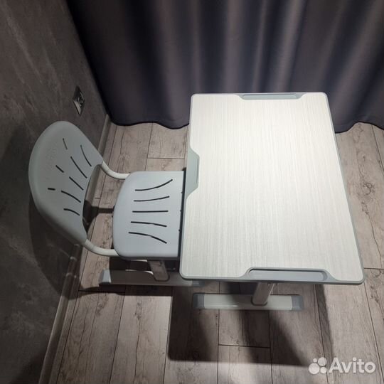 Стол и стул трансформер,регулируется под рост