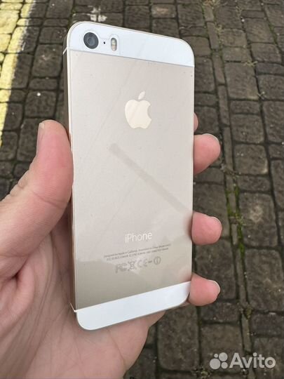 iPhone 5S, 64 ГБ