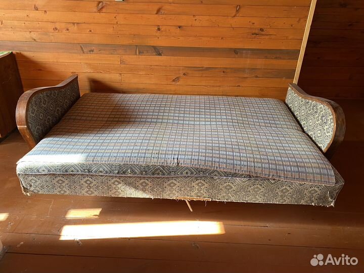 Отдам бесплатно мебель