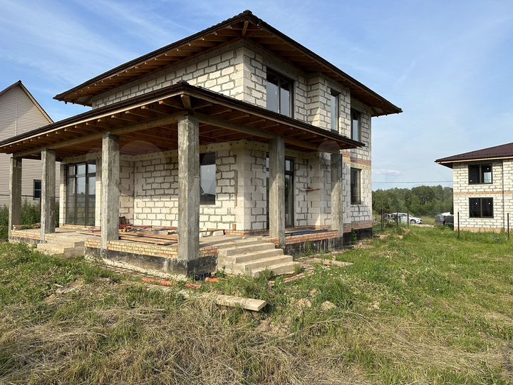 Дом 237,8 м² на участке 8,5 сот.