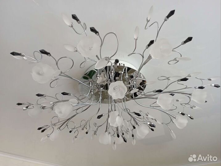 Люстра потолочная
