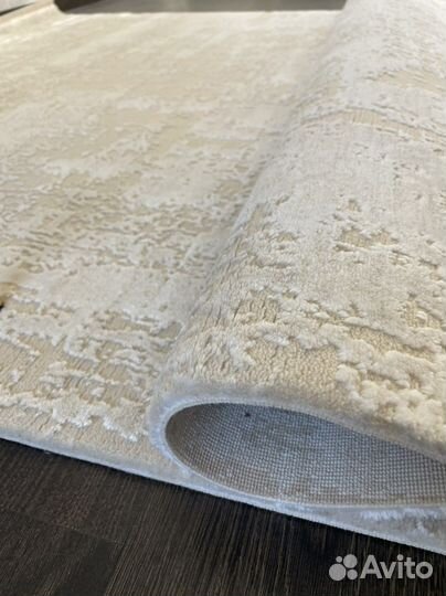 Ковер новый 1.6х2.3 молочный лофт ар-деко