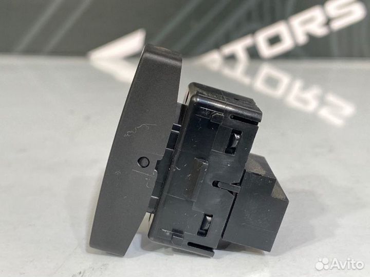 Блок кнопок Volkswagen Touareg 7L AXQ/4 2006