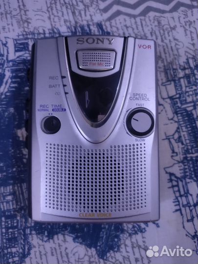 Кассетный диктофон sony