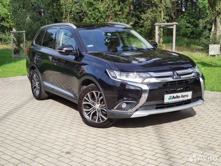 Mitsubishi Outlander 3.0 AT, 2015, 150 000 км