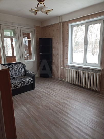 2-к. квартира, 43 м², 2/5 эт.