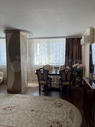 2-к. квартира, 64 м², 12/17 эт.