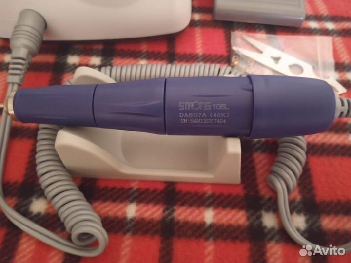 Фрейзер для маникюра Strong 210/105L Новый