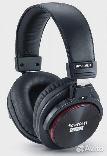 Focusrite Scarlett 2i2 Studio 3rd gen комплект