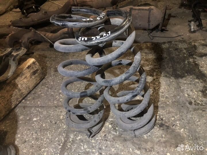 Пружина задняя Infiniti FX35S50 2003-2007