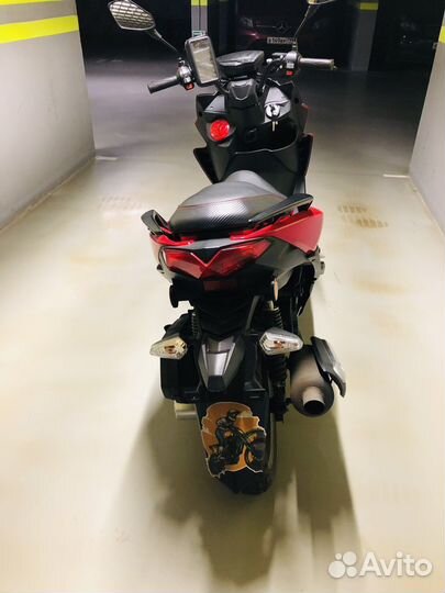 Продаю скутер