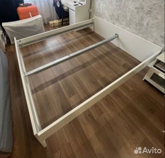 Кровать IKEA brimnes