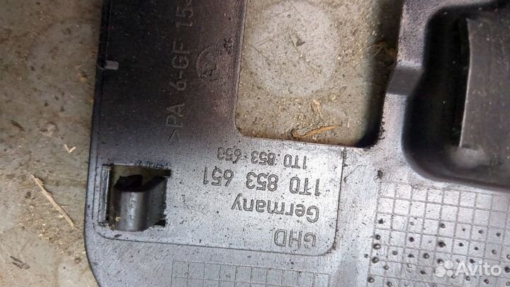 Решетка радиатора Volkswagen Touran, 2005