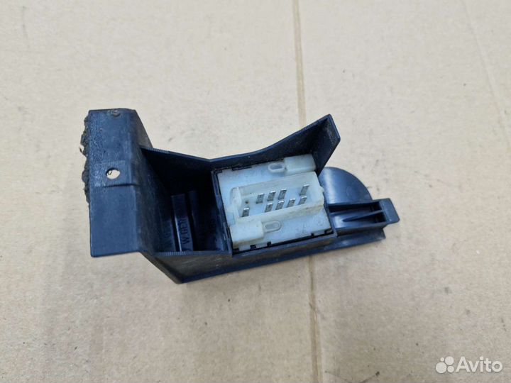 Блок управления памяти сидений Ауди 100/А6 С4