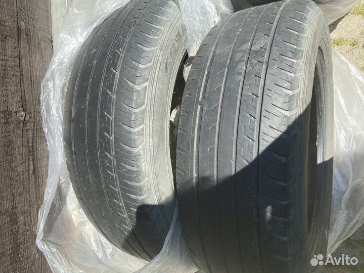 Dunlop Grandtrek AT1 225/60 R18