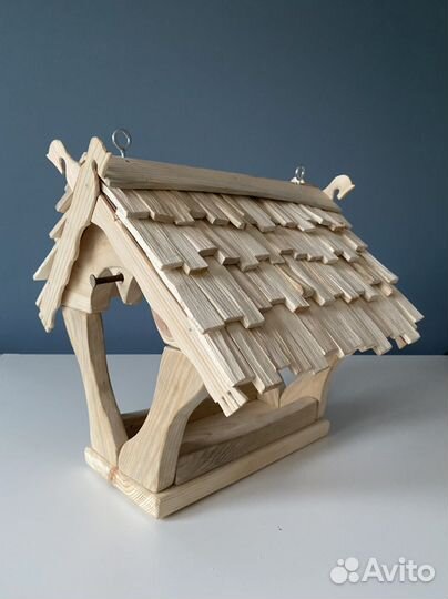 Кормушка для птиц