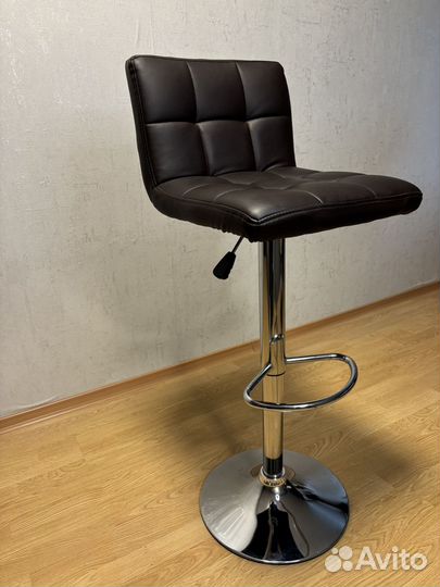 Барный стул